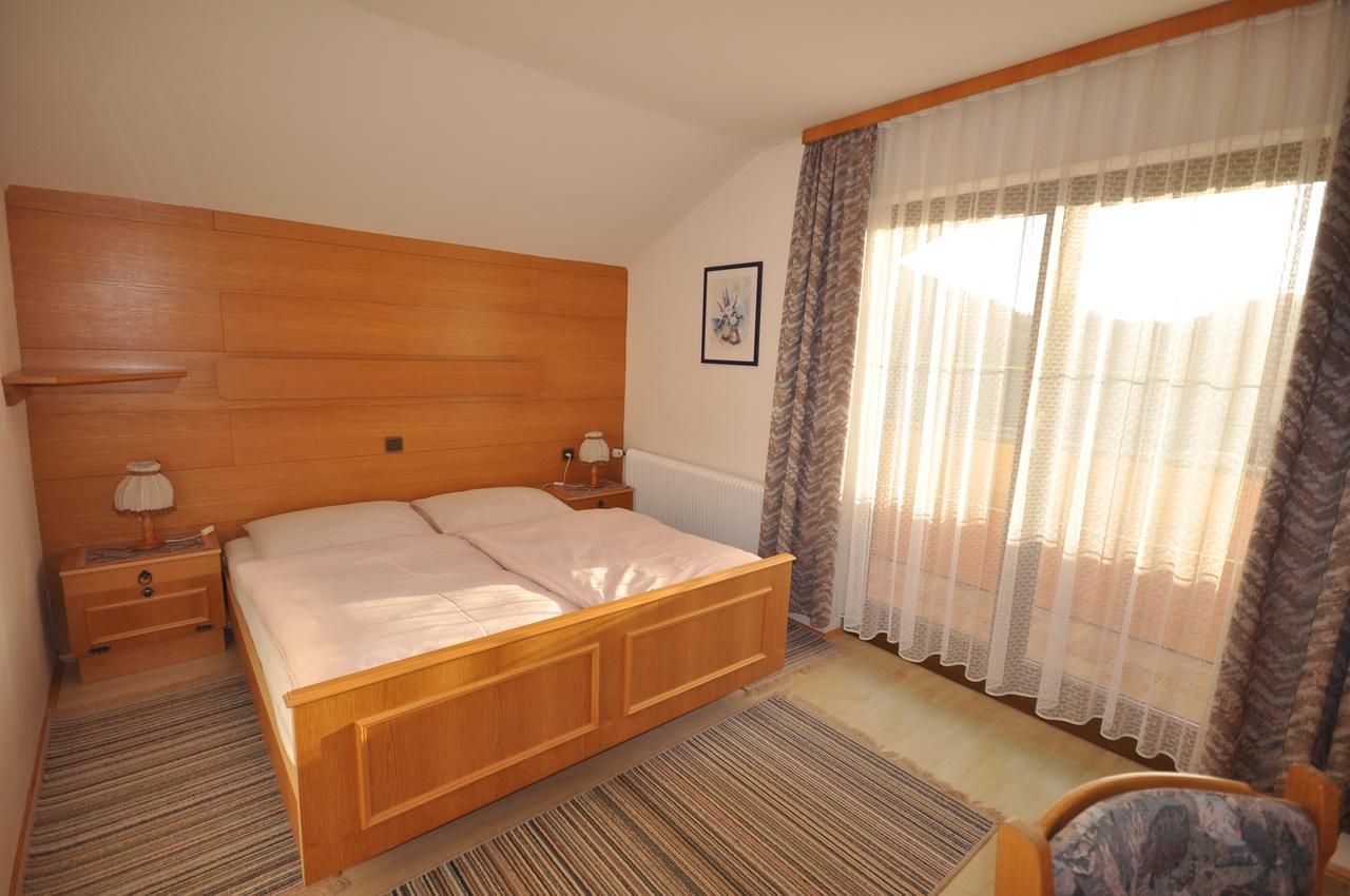 Appartement Kristall タウプリッツ エクステリア 写真